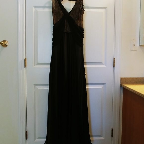 ABS Allen Schwartz Silk & Lace Gown Blk & Nude, Sz 8 torn hem - Picture 11 of 13